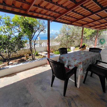 Aris Apartment Sarandë 외부 사진
