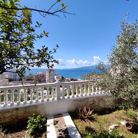 Aris Apartment Sarandë 외부 사진
