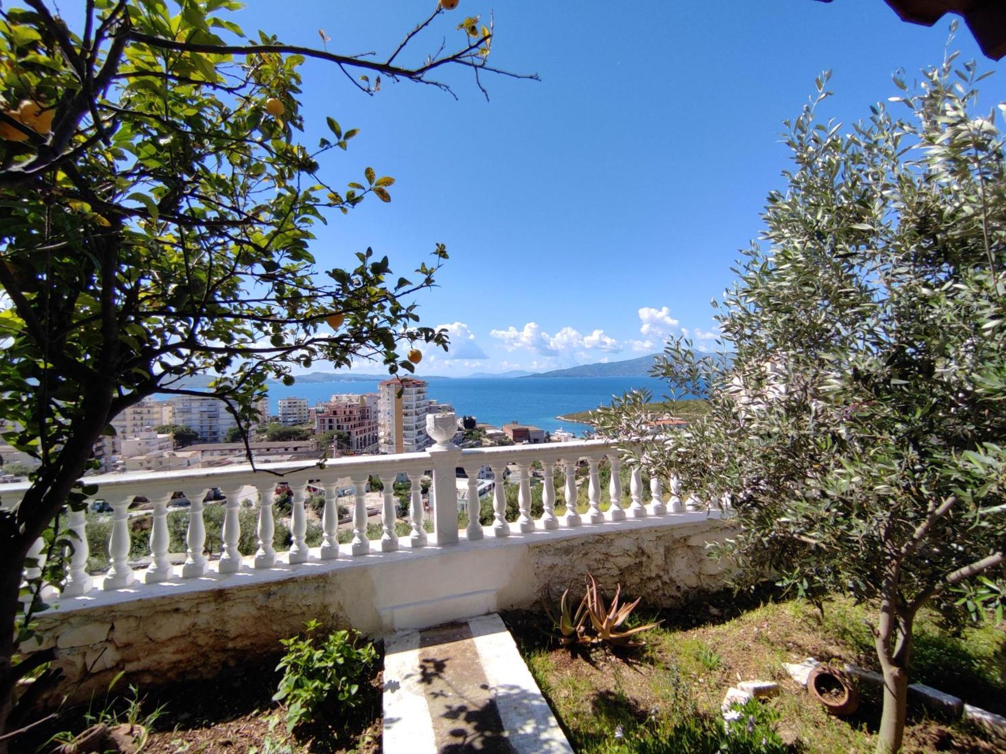 Aris Apartment Sarandë 외부 사진